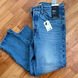 Levis Wedgie Straight Jeans NWT